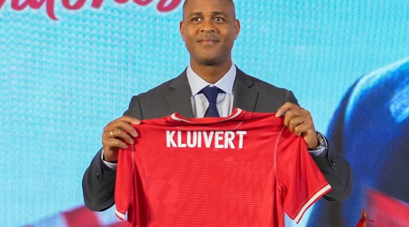 skuad timnas pertama kluivert